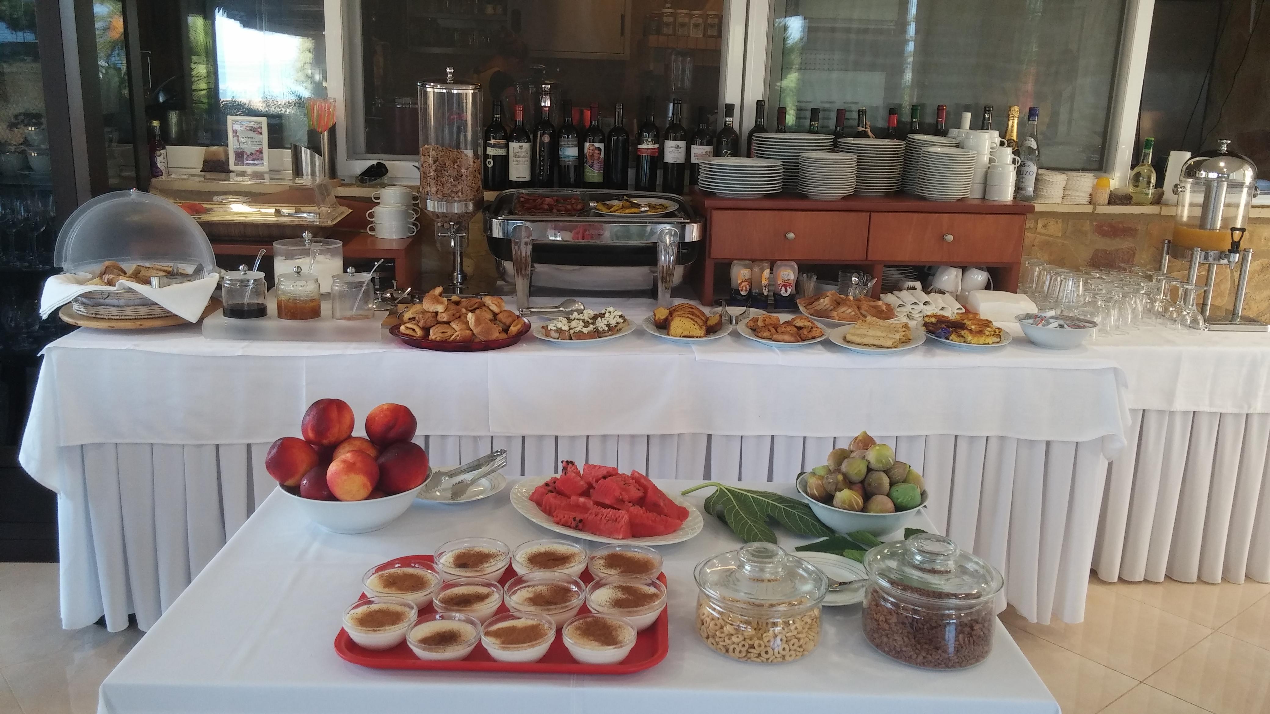 Irida Beach Resort Suites Kyparissía Eksteriør bilde